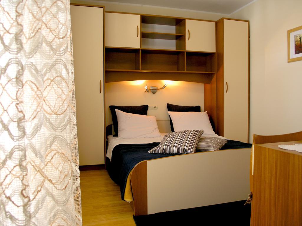 Hotel House Rozi Palit Zimmer foto