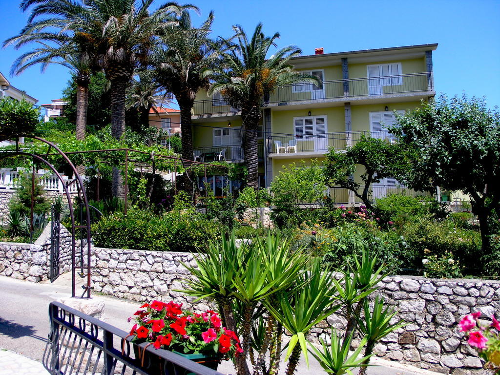 Hotel House Rozi Palit Exterior foto
